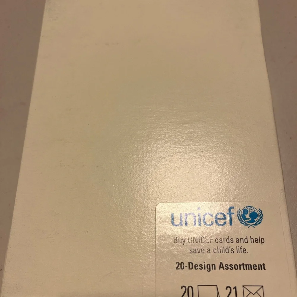Vintage 20 unicef Christmas cards 20 + envelopes all different